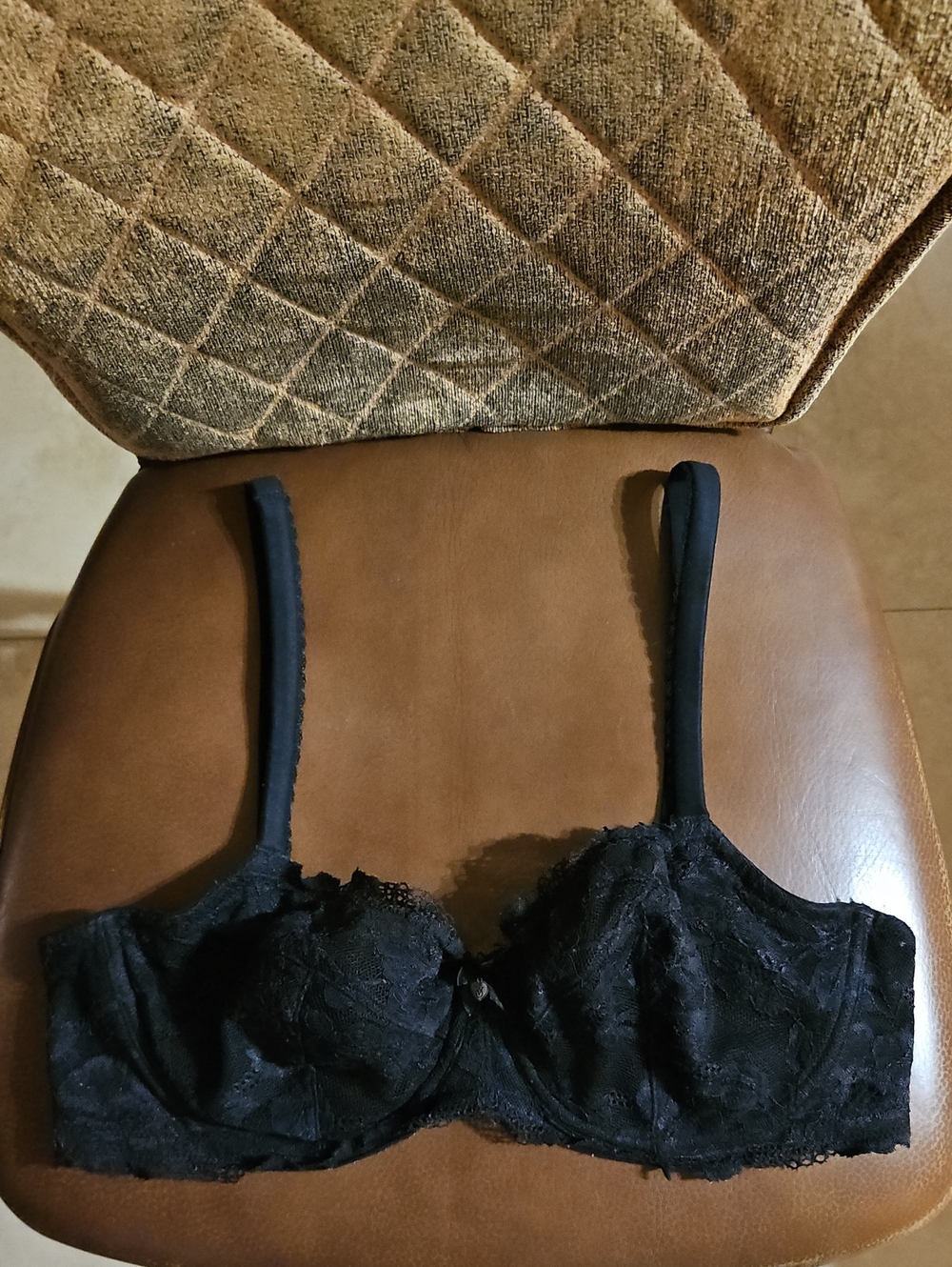 Victoria's Secret Unlined Demi T-Shirt Underwire Black Floral Lace Sheer Bra